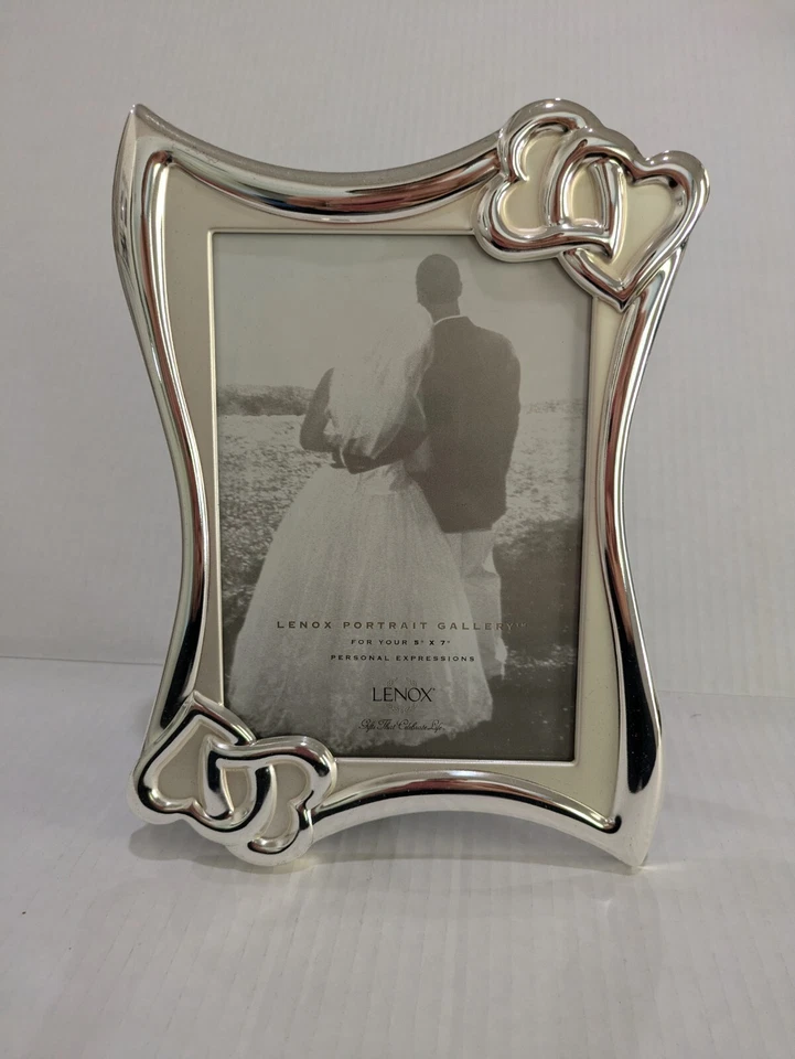 Lenox Wedding Promises Picture Frame Silverplated 5 X 7 Portrait Gallery Hearts