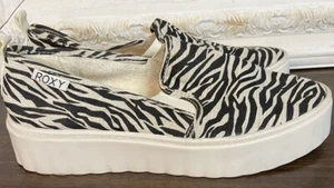 Zapato sin cordones con plataforma Roxy Zebra para mujer talla 6,5 - Imagen 1 de 9