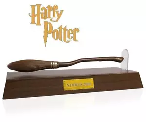 Harry Potter Levitating Nimbus 2000 Broomstick Pen Floating Fantastic Beasts B2 - Foto 1 di 5