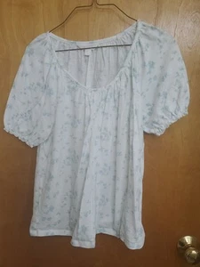 Misses LC Lauren Conrad white blue flowers short ruffled sleeves size L - Picture 1 of 3