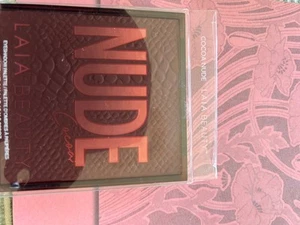 New Ladies 9 Colours Eyeshadow Palette Eyeshadow - Picture 1 of 7