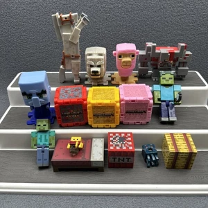 Minecraft gemischtes Spielzeug fotografiert Konvolut 15 Spielzeug Actionfiguren und Zubehör - Bild 1 von 11