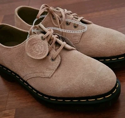 Zapatos Oxford M5, W6 Dr Martens Smiths Desert Oasis Gamuza Melocotón Beige (Rosa Pálido) Foto 1 de 4