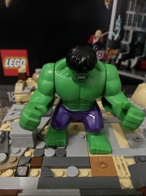 LEGO Marvel Hulk (Purple Pants) Big Fig SH095 76018