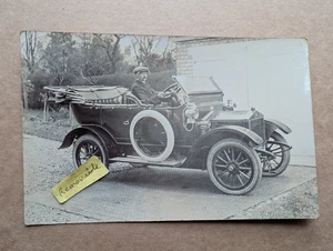 OLD PHOTO MAN VINTAGE CAR VEHICLE TRANSPORT FASHION SOCIAL HISTORY SP 722 - Picture 1 of 2