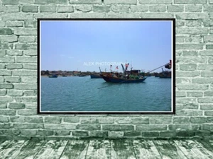 Poster photography fishing boat parking 11x17 - Picture 1 of 1