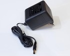 Trafo 12VAC /AC Wechselspannung Netzgerät Adapter Stecker-Netzteil 12V~ 1A 2,1mm