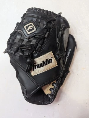 Guante de béisbol Franklin Infinite Web listo para jugar serie juvenil 4626 10 1/2" derecho Foto 1 de 4