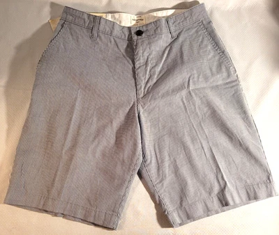 Nuevo y Etiquetas Pantalones Cortos Dockers Para Hombre Perfectos Calce Clásico Azul Marino Talla 30 Azul y Blanco Foto 1 de 4