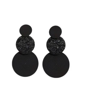 Contrast Round Iron Statement Earrings - Picture 1 of 1