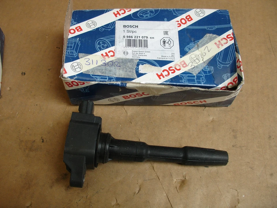 986221079 Bobina de encendido de lápiz para Renault Dacia Nissan Juke 1.2 DIG-T 2014-2019 Foto 1 de 2