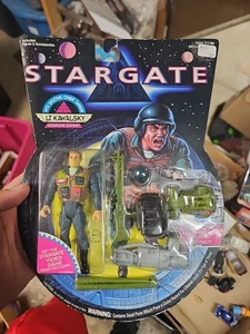 Figura Hasbro Vintage 1994 Stargate Teniente Kawalsky 4.5" Nueva Sellada en Paquete CJ - Imagen 1 de 6