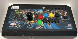 Ultimate Marvel VS Capcom 3 Arcade Stick XBOX 360 HORI SUPER RARE - Picture 1 of 9
