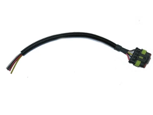 AMP Tyco Superseal presa 5 poli 1,5 mm2 cavo 300 mm FLRy tubo ondulato 105° - Foto 1 di 1