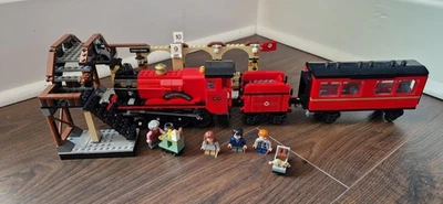 LEGO Harry Potter Hogwarts Express 75955 Train Set with Minifigures - Image 1 of 4