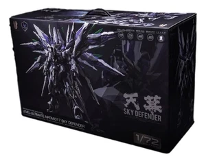 Einta Industries Ultimate Sky Defender 1/72 Plastic Model Kit Stock in Italia - Foto 1 di 2