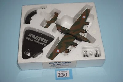 Atlas Edition 1:144 Long Model Plane Handley Page Halifax boxed - Bild 1 von 4