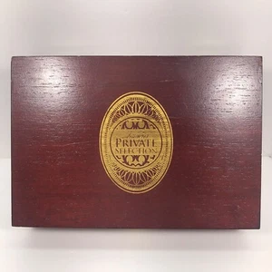 Famous Private Selection Robusto Wooden Cigar Box Stash Cash Jewelry Storage - Picture 1 of 6
