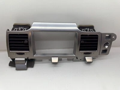 Lincoln MKS 2009-2010-2011 radio central bisel adorno plateado 8A53-5404302-A OEM Foto 1 de 4