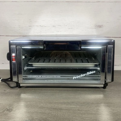Vtg Proctor-Silex Toaster/Oven/Broiler Model 0735 USA Made Compact Very Nice! - Image 1 of 4