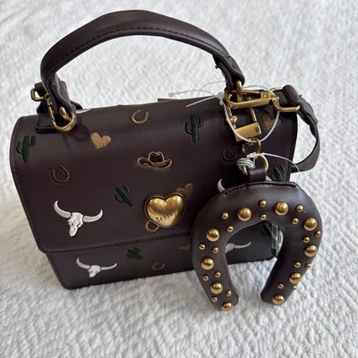 Nuevo con etiquetas Bolso Bandolera Betsey Johnson Western Bordado Cartera Herradura Foto 1 de 4