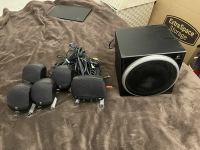 Logitech Z-640 Dolby 5.1 Surround Sound System Lautsprecher Subwoofer PC Videospiel - Bild 1 von 4