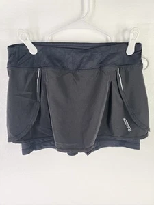 Reebok Tennis Skirt Womens Small Black White Trim Attached Shorts Skort Athletic - Picture 1 of 7