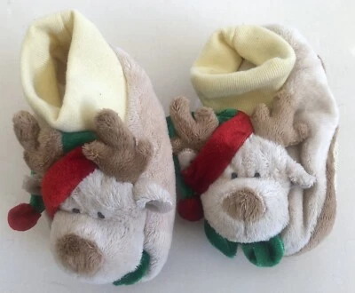 Lindas pantuflas de Navidad de reno con sombrero y pajarita - Talla grande ¡Envío rápido! Foto 1 de 4