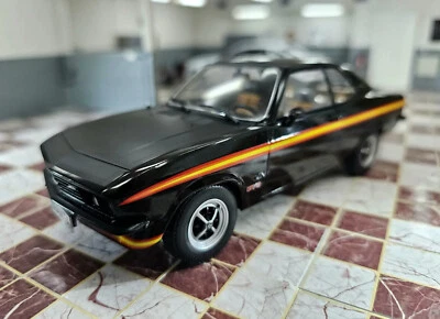 WHITEBOX 1975 OPEL MANTA  A ‘BLACK MAGIC’ GT/E 1900 1/24 DIECAST MODEL CAR - Image 1 of 4