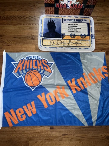New York Knicks Flag NBA Mancave 41 1/2 X 28 Cover