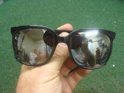 Vintage I Ski Cat Sunglasses Made In Japan black Frame Mirror lens with cord - Image 1 of 4