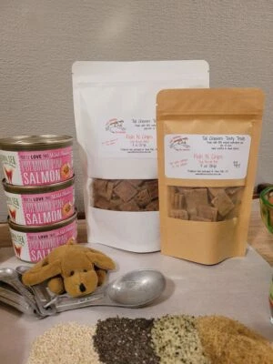 Biscoitos para cachorros Fish N Chips (salmão e batata) - Imagem 1 de 3