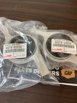 Genuine TOYOTA Lexus Front Lower Control Arm Bushing Set 48075-30030 48076-30030 - Imagem 1 de 4