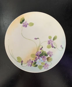 Antique NIPPON PORCELAIN HANDPAINTED VIOLETS 8" Plate - Picture 1 of 7