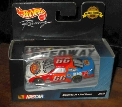 Hot Wheels Darrell Waltrip - Image 1 of 3