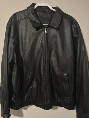 Chaqueta de cuero negra Croft & Barrow para hombre talla XXL. Excelente estado. Edredón forrado. Foto 1 de 4