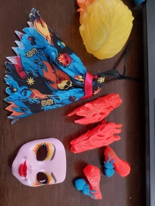 Muñeca Monster High Crea un Monstruo Interior Fearfully Feisty Flame accesorio lote b5 - Imagen 1 de 4