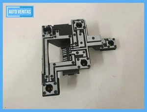 The original Ford Mondeo 1 2 Limo lamp carrier LINKS Built 93-00 96BG13N004 - Picture 1 of 4