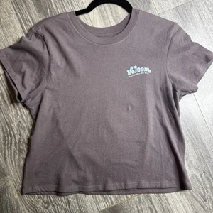 Volcom Baby Tee- NWT- Size XL - Picture 1 of 4