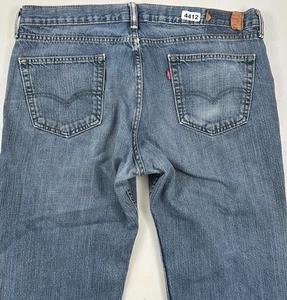 Y2K Levi’s 559 Relaxed Fit Jeans Mens 36x32 Blue Light Wash Denim Grunge Skater - Picture 1 of 13