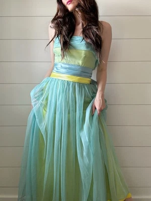 Vestido de graduación vintage de tul de gasa + satén de los años 50 sin tirantes LEER DEFECTUOSO COLOR RARO Foto 1 de 4