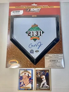 Cal Ripken Jr. Konvolut enthält MLB Mini Heimteller mit 2 Vintage Baseballkarten - Bild 1 von 9