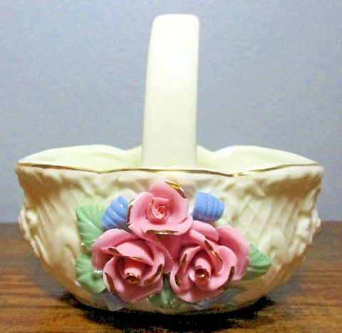 Vintage Small Open PORCELAIN BASKET w/Attached Pink Roses, Gold Trim ~ NICE Cover