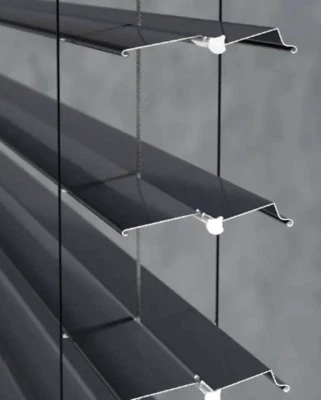 Z90L ALU-Raffstore, Außenjalousie, Manueller Antrieb B:0.6-3.5m, H:0.6-4m - Bild 1 von 4