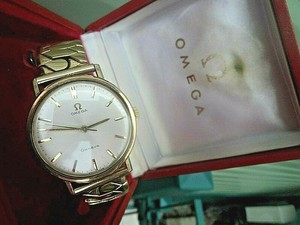 OMEGA Gold Plated Band Wristwatches for 