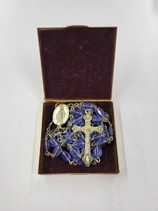 Vintage Virgil Mary Gold Tone Box With Blue Beads Rosary. Nice Set - Picture 1 of 14