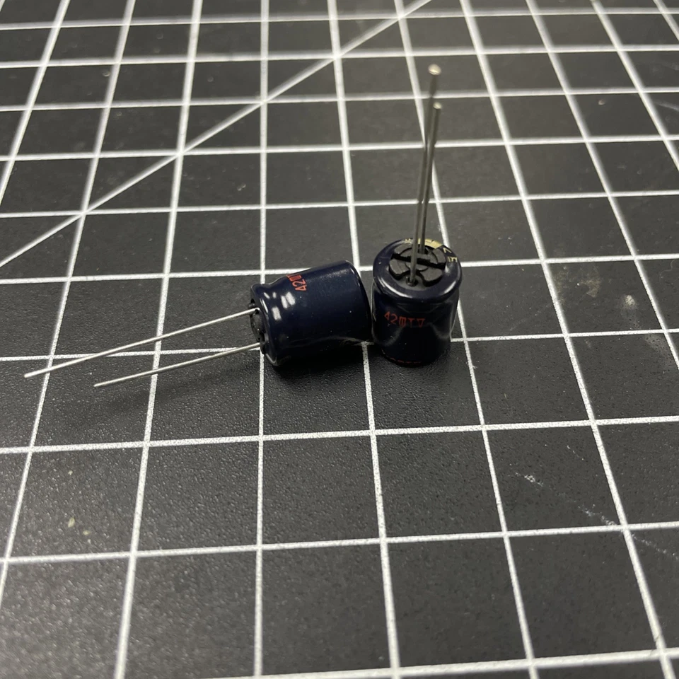 Mercedes Benz W123/300D 300TD ¡Kit Reparación Condensador Reloj!  ¡Actualizado desde OEM! Foto 1 de 1