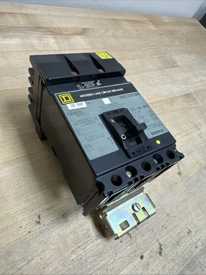 SQUARE D FA34020 FA I-LINE 3 POLE 20 AMP 480v GREY LABEL CIRCUIT BREAKER - Image 1 of 4