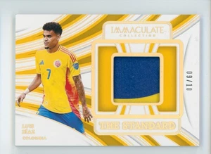 2024-25 Luis Diaz Panini Immaculate Gold Colombia Jersey Patch Soccer Card 9/10 - Picture 1 of 3