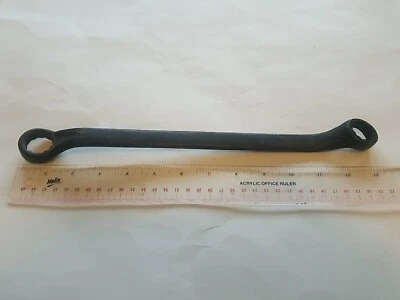 Ampco Safety Tools W3190 Llave de caja doble, sin chispas, 13/16 x 7/8 pulgadas ALBR Foto 1 de 4